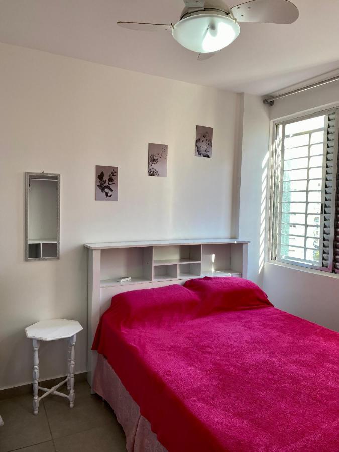 Apartamento Pitangueiras グァルジャー エクステリア 写真