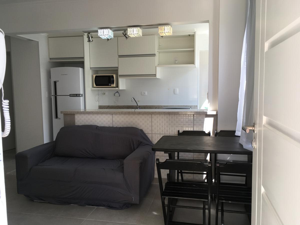 Apartamento Pitangueiras グァルジャー エクステリア 写真