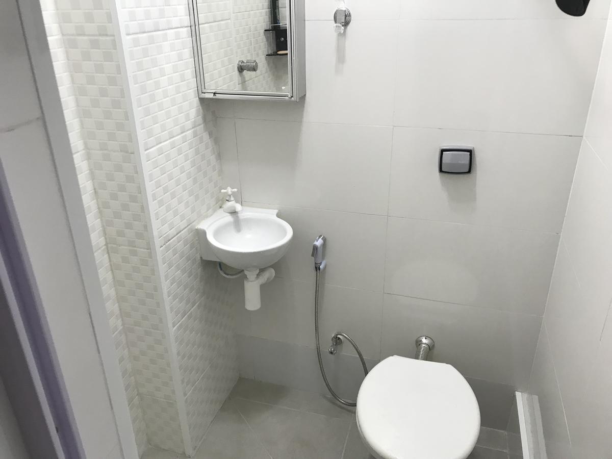 Apartamento Pitangueiras グァルジャー エクステリア 写真