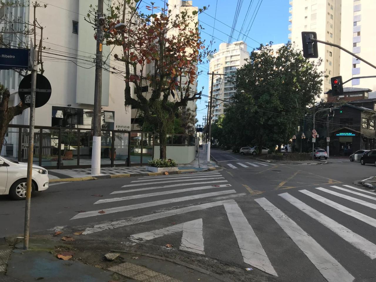 Apartamento Pitangueiras グァルジャー エクステリア 写真