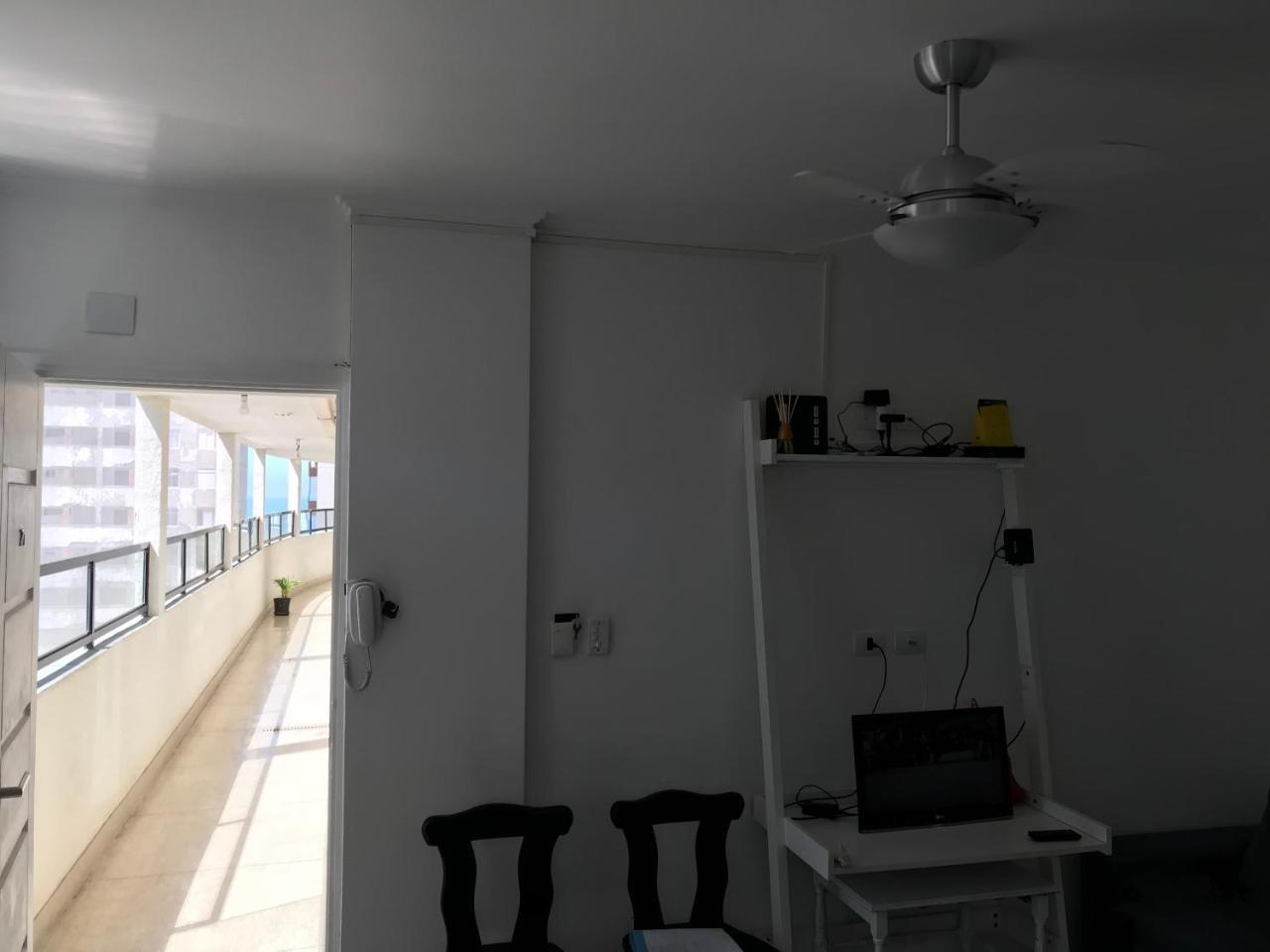 Apartamento Pitangueiras グァルジャー エクステリア 写真